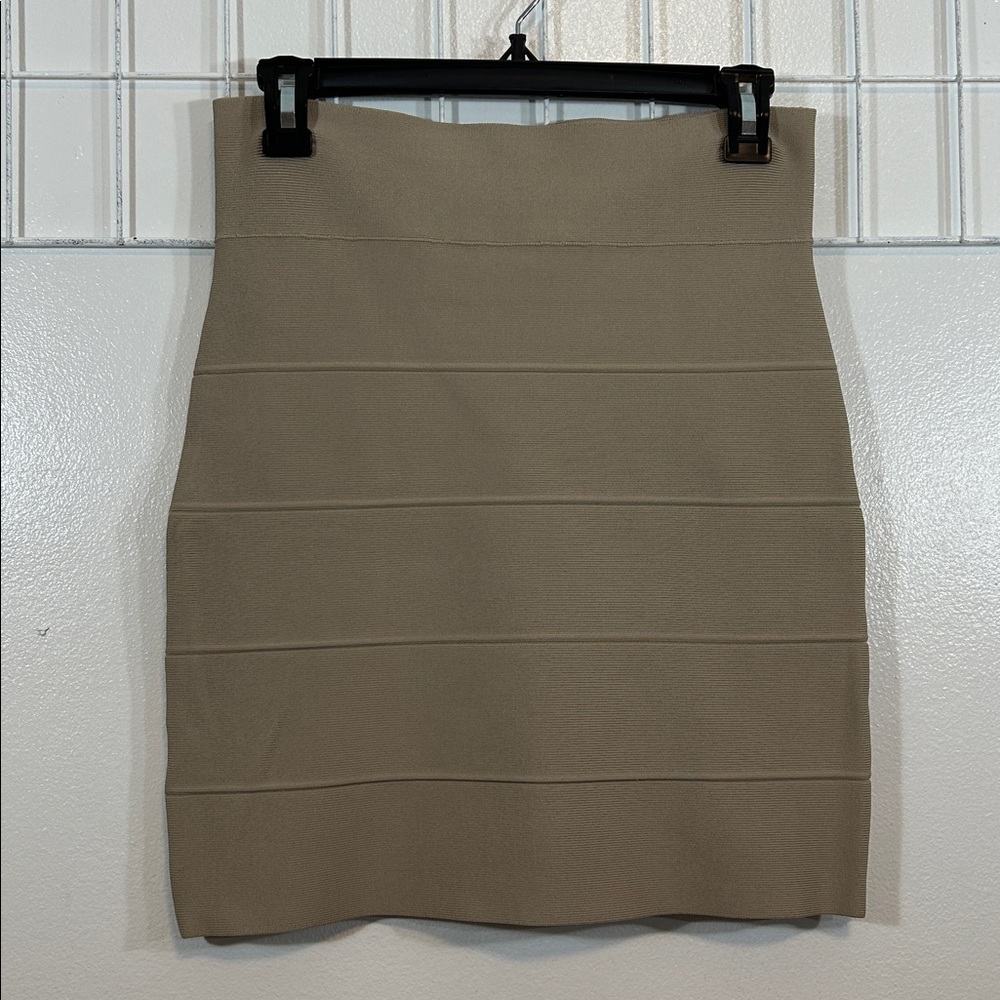 BCBGMaxazria Women M Mini Skirt‎ Bodycon Bandage Khaki 6276 - Picture 2 of 5